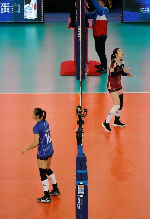 爱游戏（ayx）中国官方网站_
联赛落幕 女排首发阵容受打击 天津三将能留几人？球迷喊话郎平(图6)