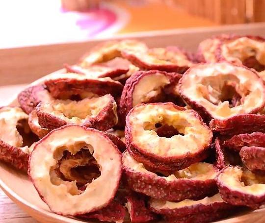 
3种食物 女人喝水时加一点 排毒养颜 腰围轻松瘦一圈【爱游戏（ayx）中国官方网站】(图5)