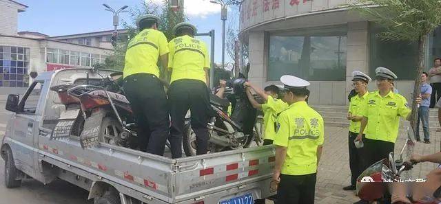 
忻州：交警查扣24辆摩托车！市区禁行摩托车！‘爱游戏（ayx）中国官方网站’(图6)