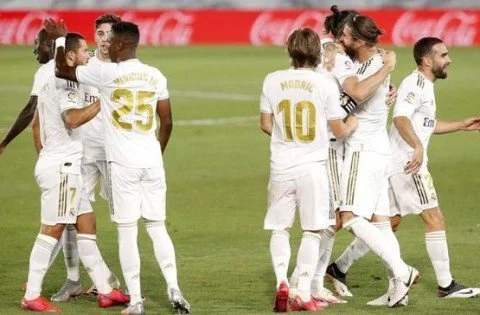 ayx官方网站-
欧冠赛前嘚吧嘚：皇家马德里VS门兴、国际米兰VS顿涅茨克矿工(图2)