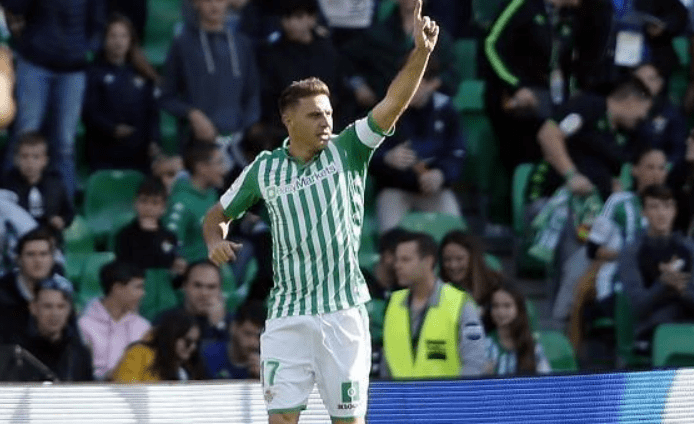 
现役球员五大联赛进场次数榜单：布冯榜首 C罗第四！_爱游戏（ayx）中国官方网站(图5)