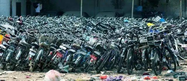 ‘ayx官网’
报废摩托销毁!摩托车报废年限何时取消?(图18) ‘ayx官网’
报废摩托销毁!摩托车报废年限何时取消?(图18)